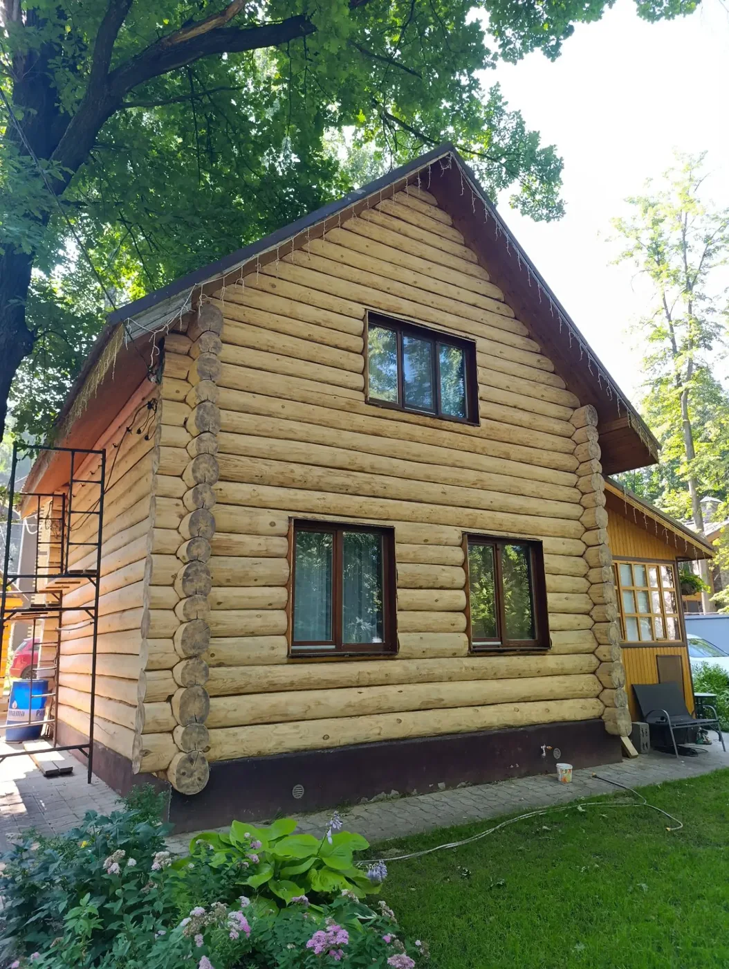 Шлифовка дома до нанесения защитного покрытия — фото 1